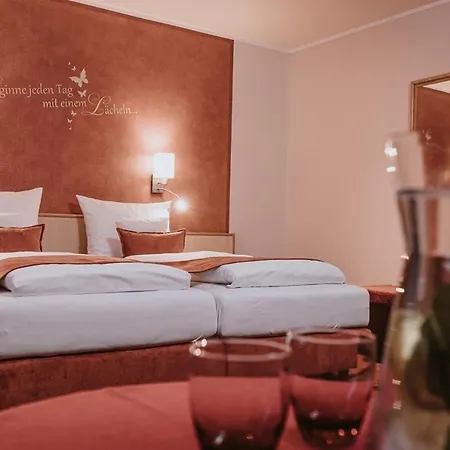Panorama Hotel 3*