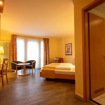 Panorama Hotell 3*