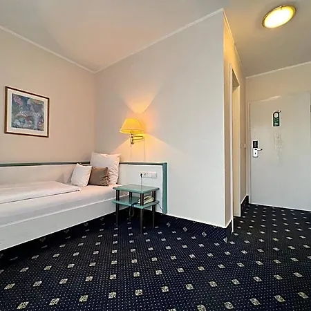 Panorama Hotel 3*
