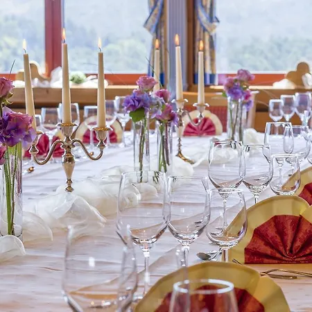 Panoramahotel Szálloda 3*